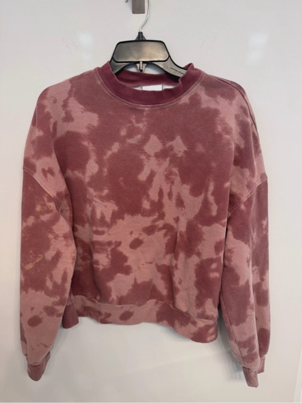 Varley Mauve & Dusty Rose Tie-Dye Sweatshirt